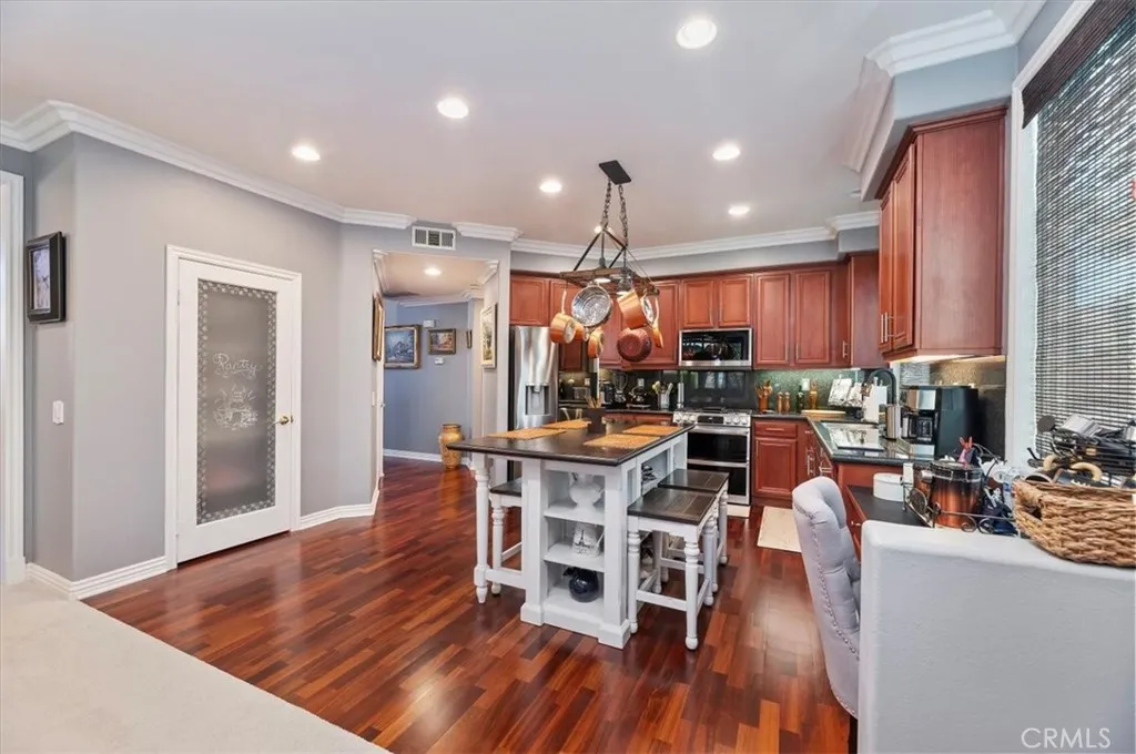 20642 Iris Canyon Road, Riverside, California 92508 home-pic-5